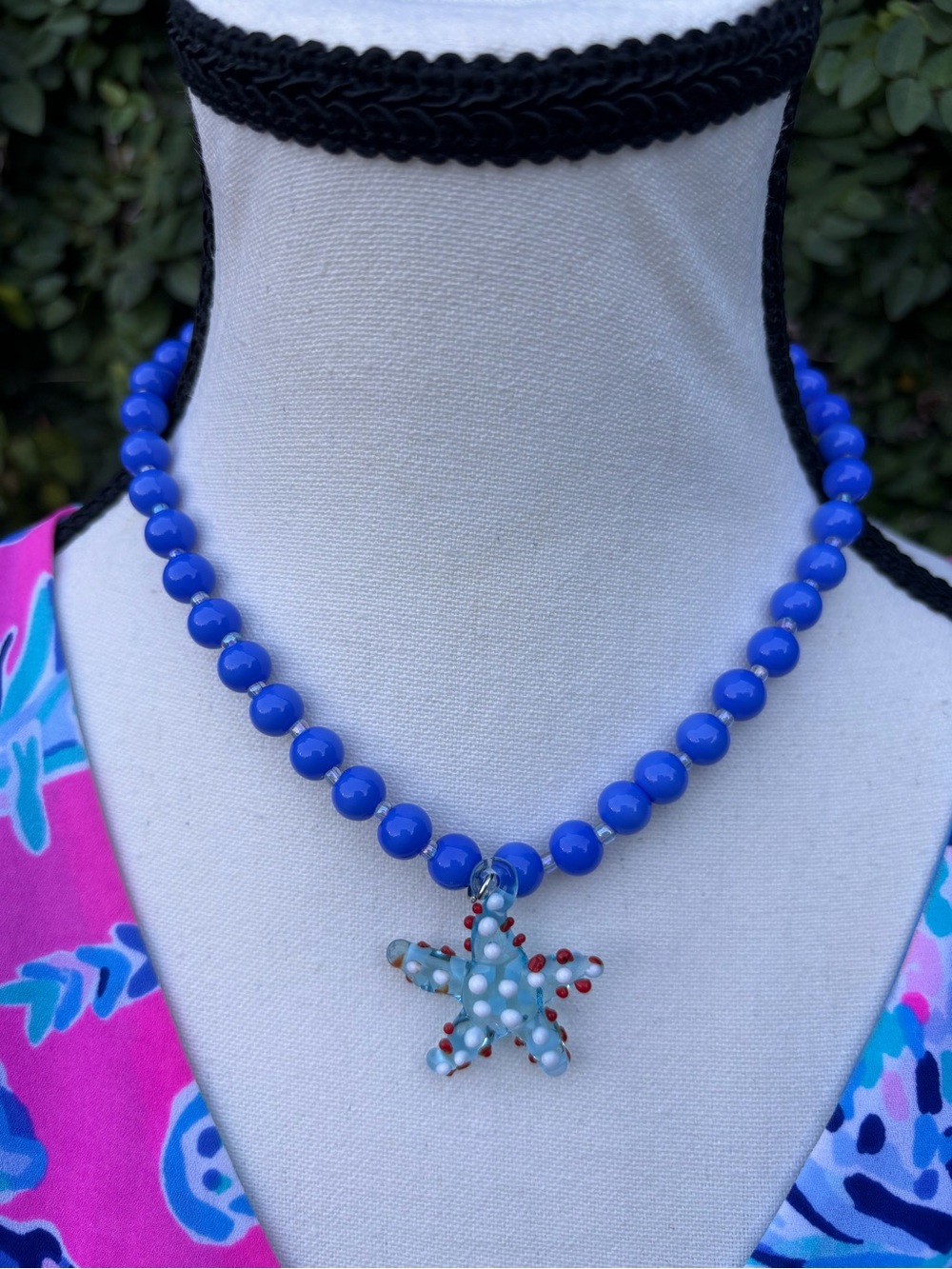 Adorable Adjustable Boutique Blue white Beaded Necklace with Starfish Pendant